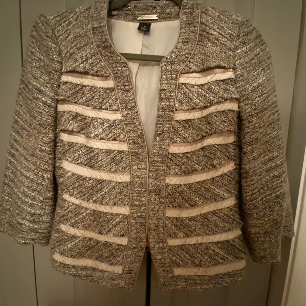 WhiteHouse BlackMarket elegant suit